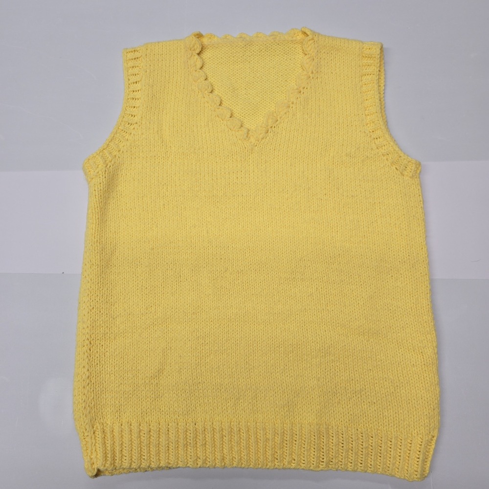 Vintage Womens Yellow Knit V‎ Neck Sleeveless Vest Sweater